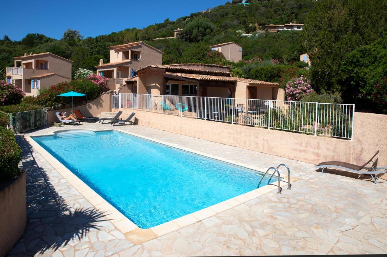 Residence U Latonu - Palombaggia Porto-Vecchio  Buitenkant foto